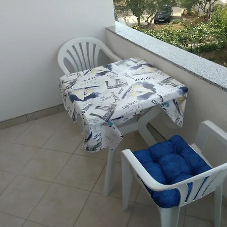 Diklo 13982a Appartamento Zara